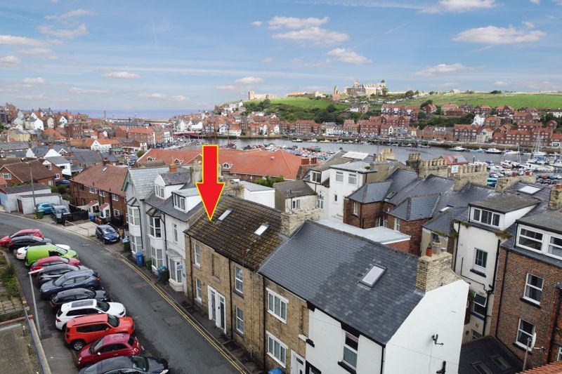 1 bed terraced house for sale in Albion Place, Whitby YO21, £175,000