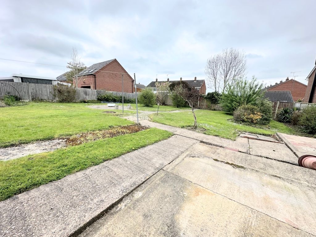 Land for sale in Oversetts Road, Newhall, Swadlincote DE11, £85,000