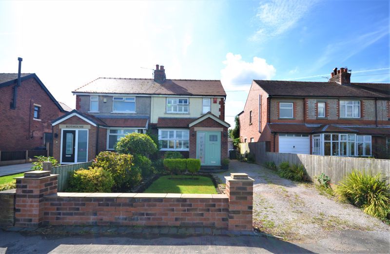 2 bed semi-detached house for sale in Course Lane, Newburgh WN8, £329,950