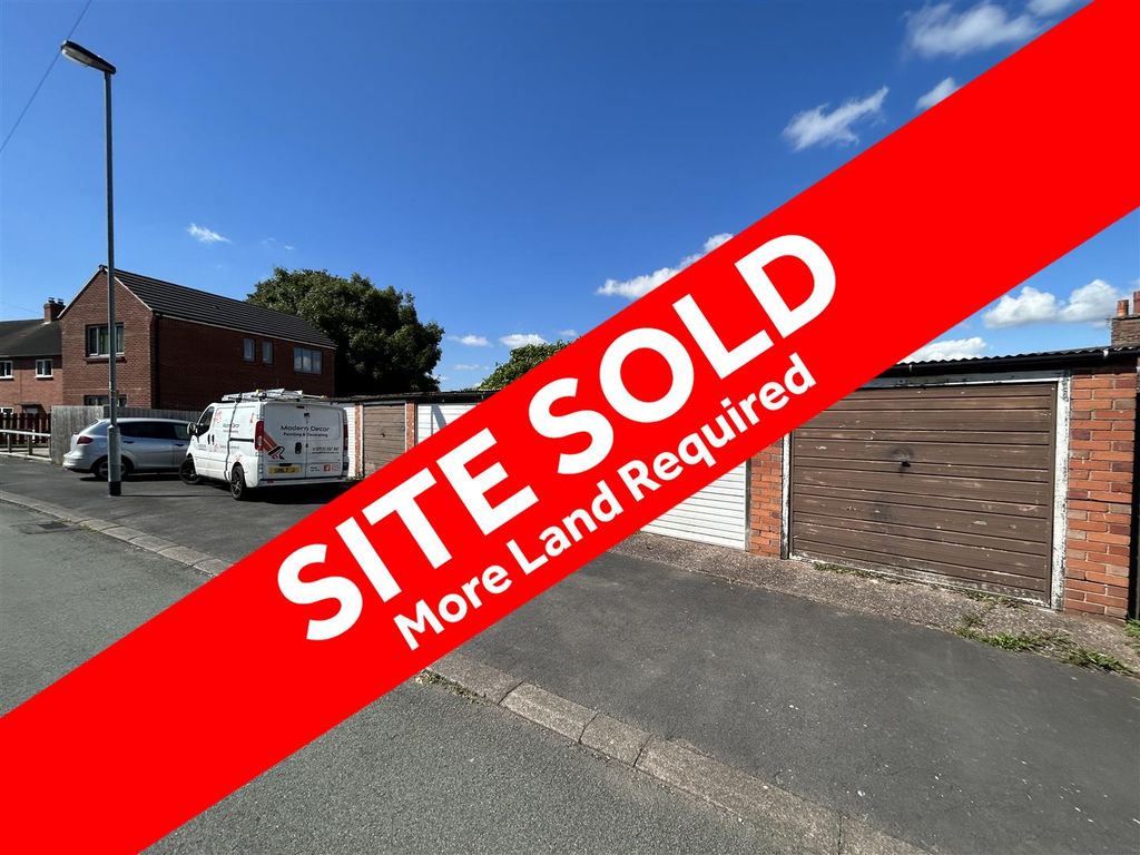 Land for sale in Underwood Road, Silverdale, Newcastle ST5, £30,000