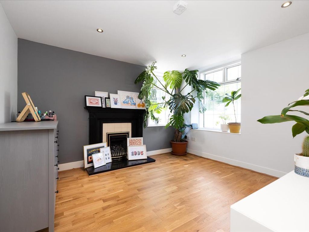 2 bed flat for sale in 23 Milton Bridge, Penicuik EH26, £145,000