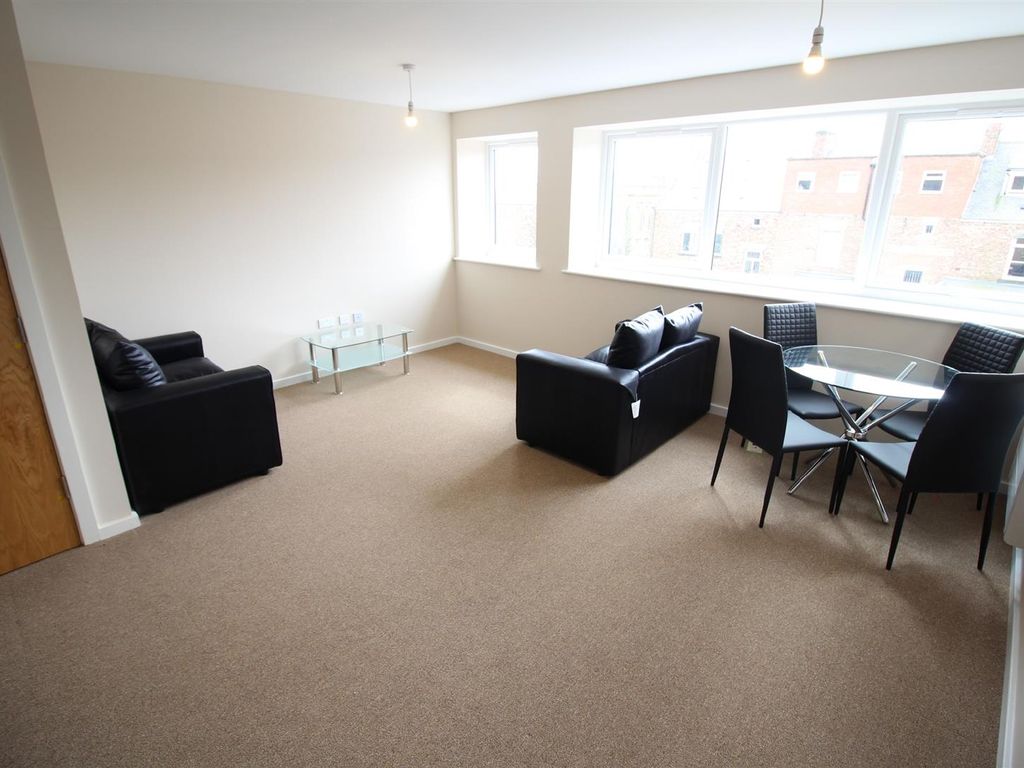 2 bed flat for sale in Stephenson Street, North Shields NE30, £50,000