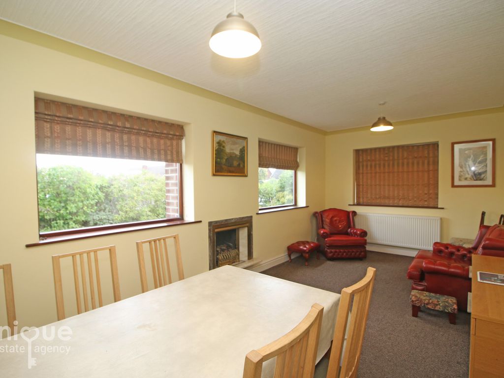 2 bed bungalow for sale in Whiteholme Drive, Poulton-Le-Fylde FY6, £209,950