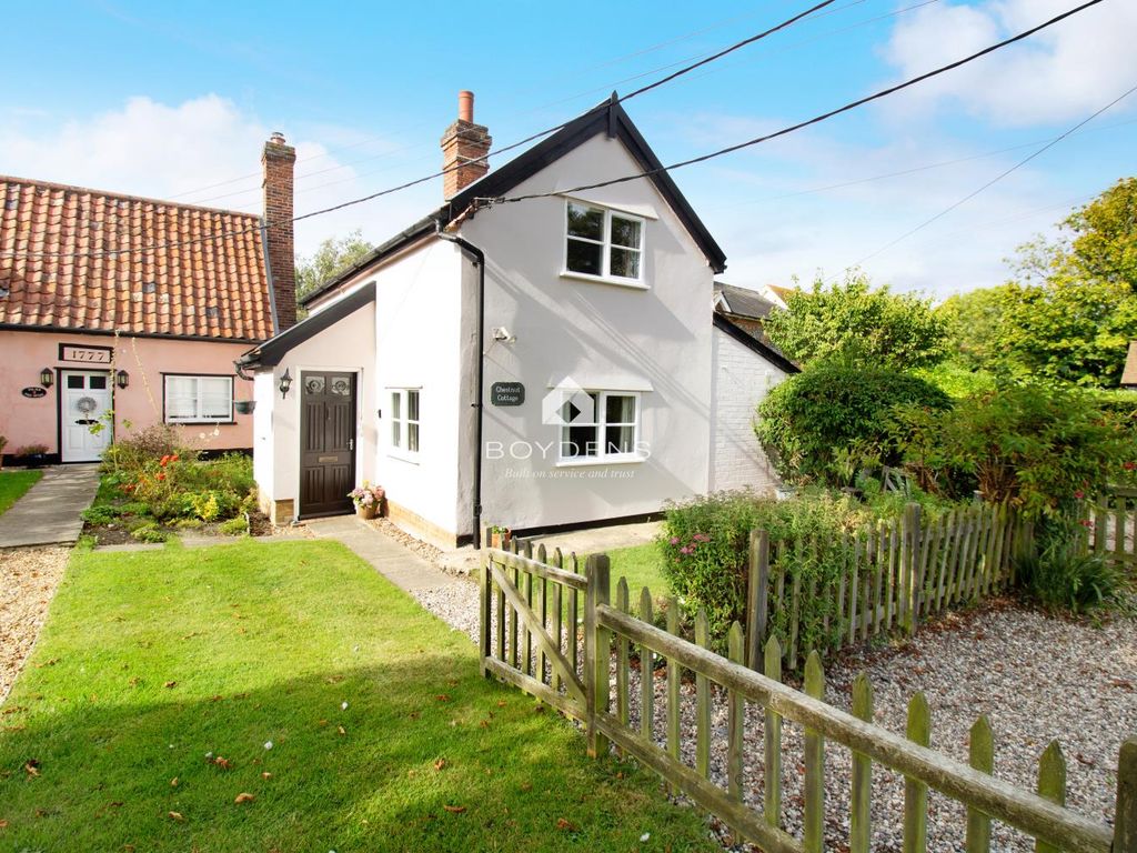 2 bed detached house for sale in High Street, Long Melford, Sudbury CO10, £250,000