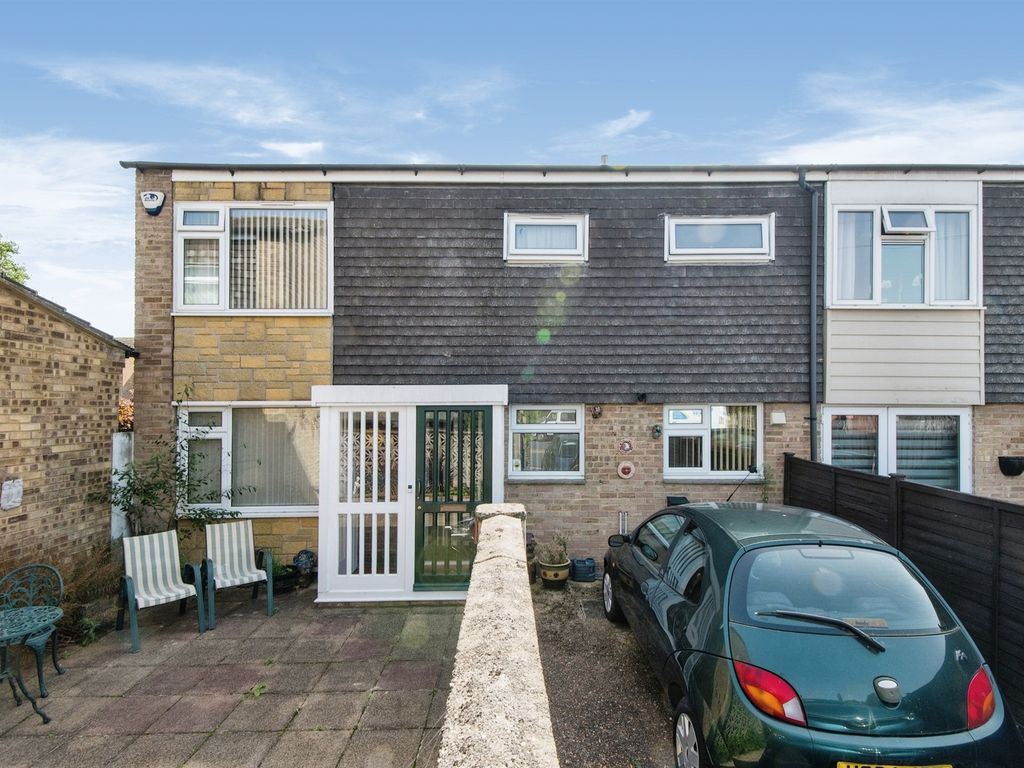 3 bed semi-detached house for sale in Orpen Road, Southampton SO19, £200,000