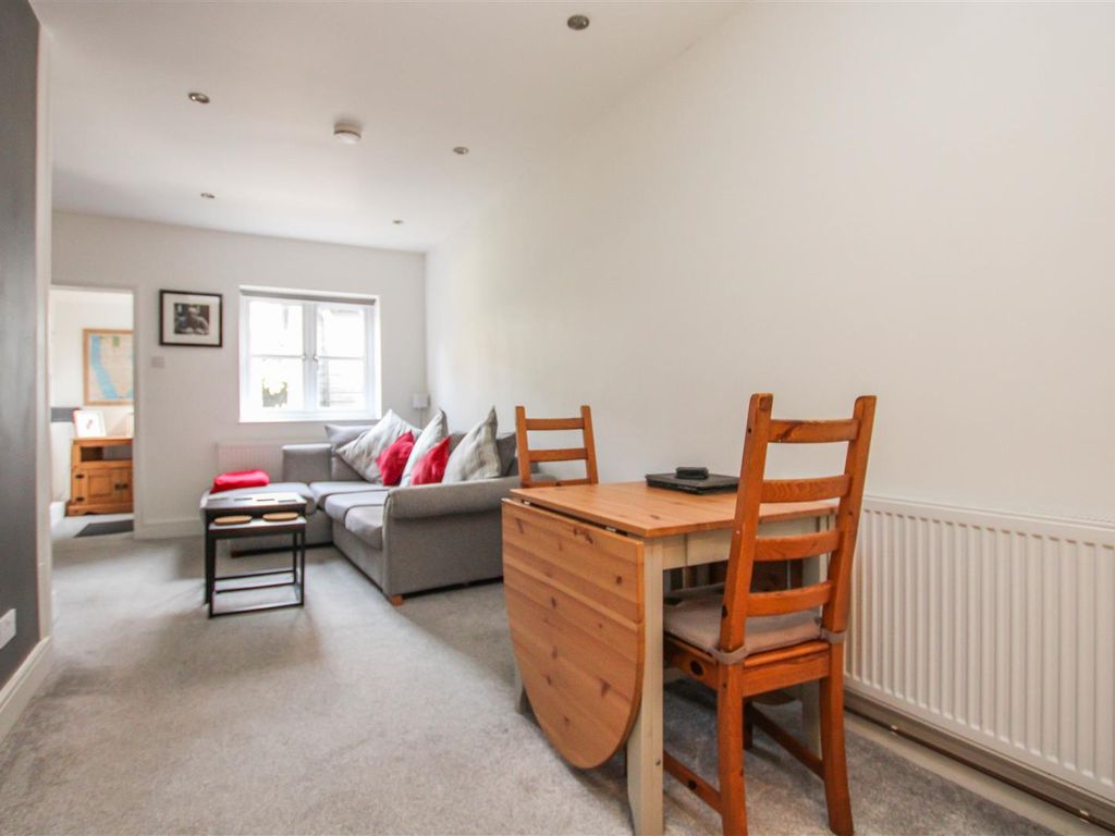 1 bed terraced house for sale in Coxtie Green Road, Pilgrims Hatch, Brentwood CM14, £300,000