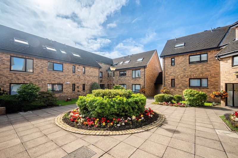 2 bed flat for sale in Avon Street, Motherwell ML1, £197,500