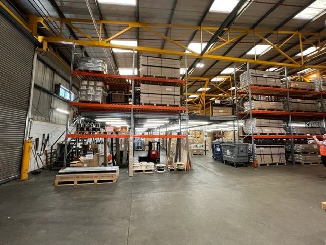 Industrial for sale in Hatfield Road, St. Albans AL4, Non quoting