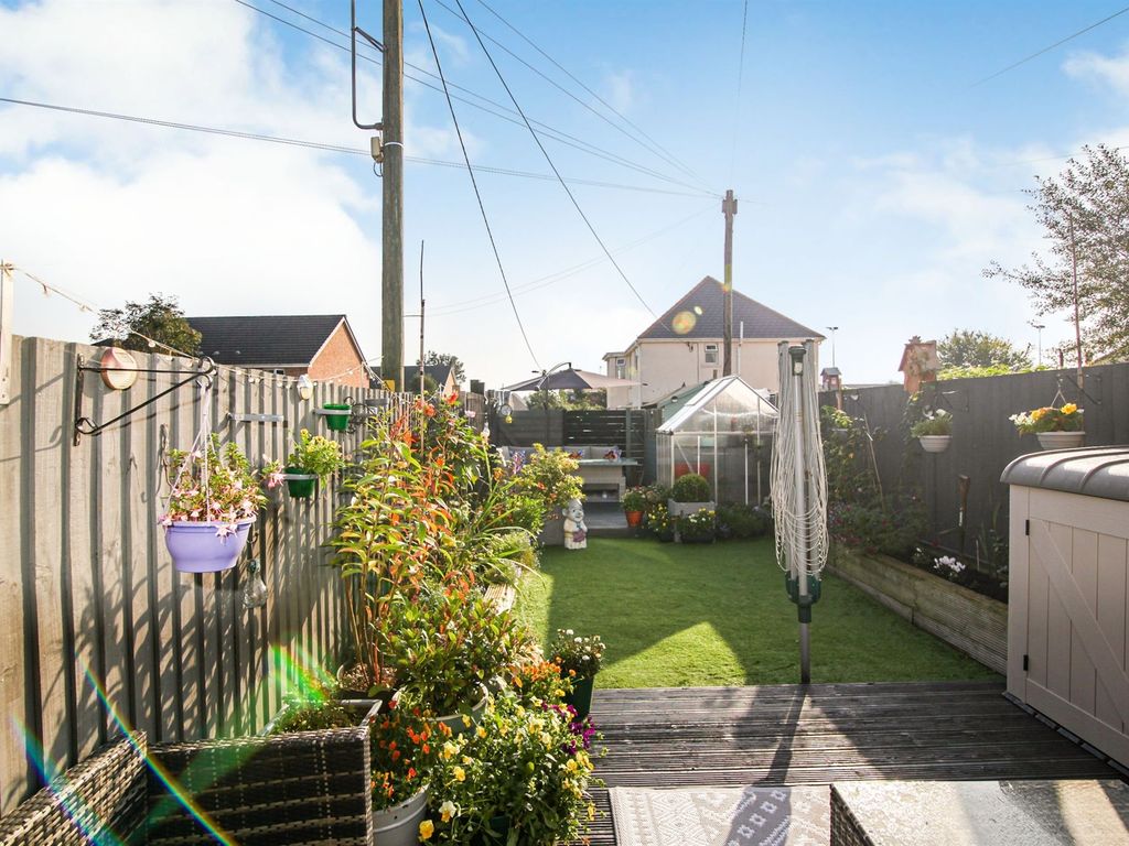 3 bed terraced house for sale in Pontygwindy Road, Caerphilly CF83, £240,000