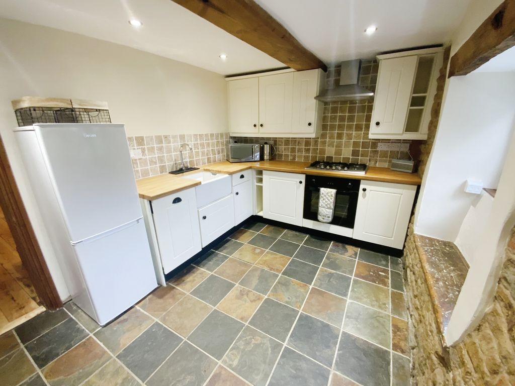 2 bed cottage for sale in Long Street, Great Gonerby, Grantham NG31, £200,000