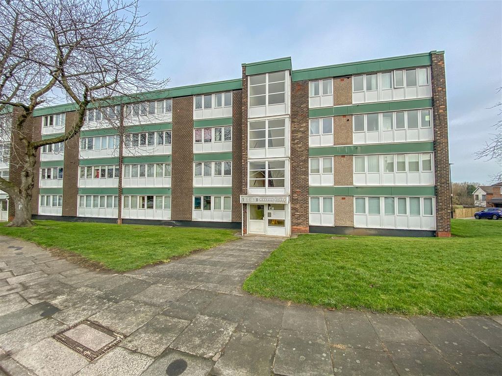 2 bed flat for sale in Haydon Close, Newcastle Upon Tyne NE3, £65,000