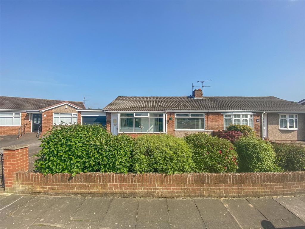 3 bed semi-detached bungalow for sale in Hauxley Drive, Fawdon, Newcastle Upon Tyne NE3, £175,000