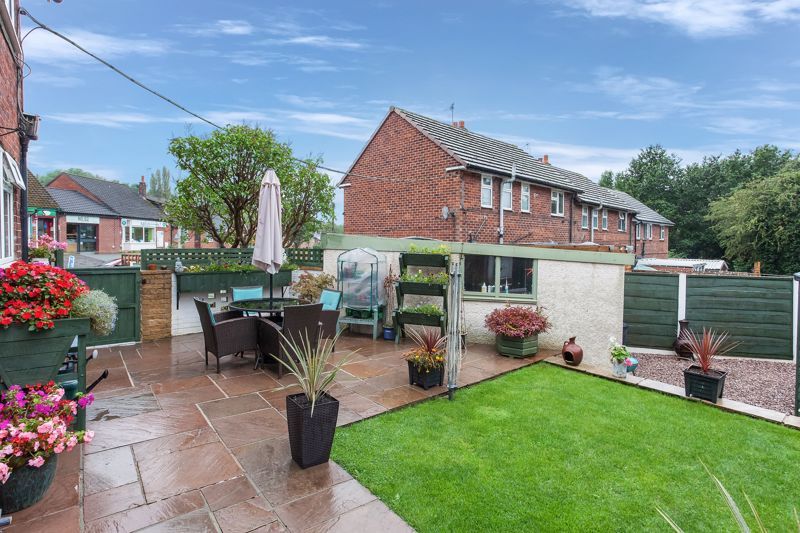 3 bed end terrace house for sale in St. Johns Road, Congleton CW12, £200,000