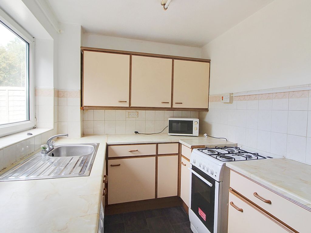 2 bed property for sale in Lyncroft Close, Old St. Mellons, Cardiff CF3, £175,000