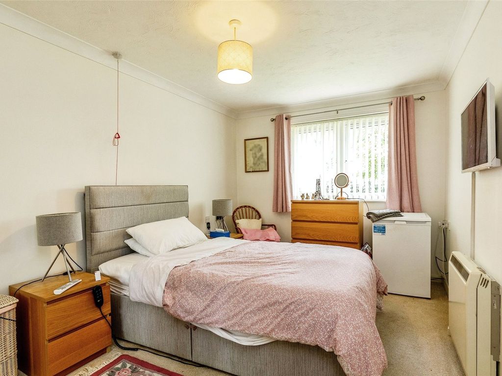 1 bed flat for sale in Harbour Road, Portishead, Bristol, Somerset BS20, £225,000