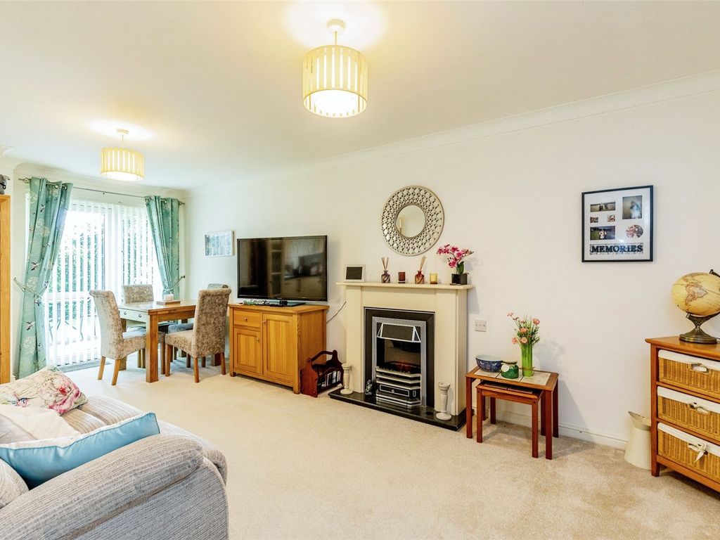 1 bed flat for sale in Harbour Road, Portishead, Bristol, Somerset BS20, £225,000