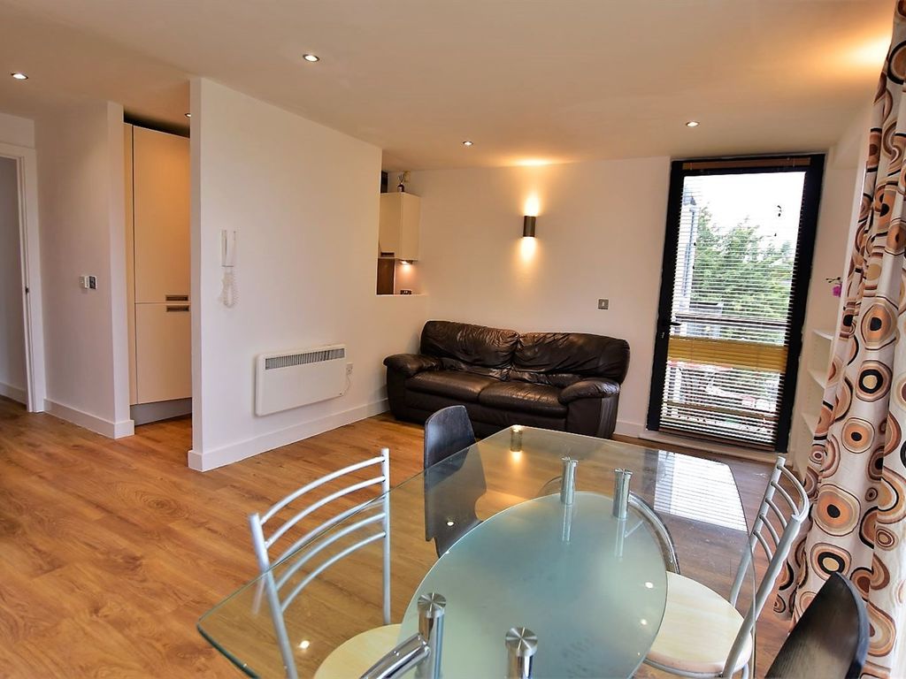 2 bed flat for sale in School Lane, Didsbury, Manchester M20, £240,000