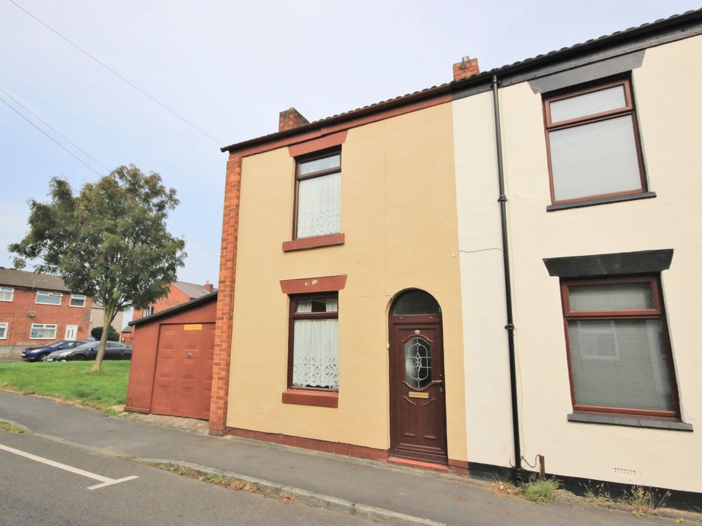 2 bed terraced house for sale in Cross Street, Orrell, Wigan WN5, £100,000