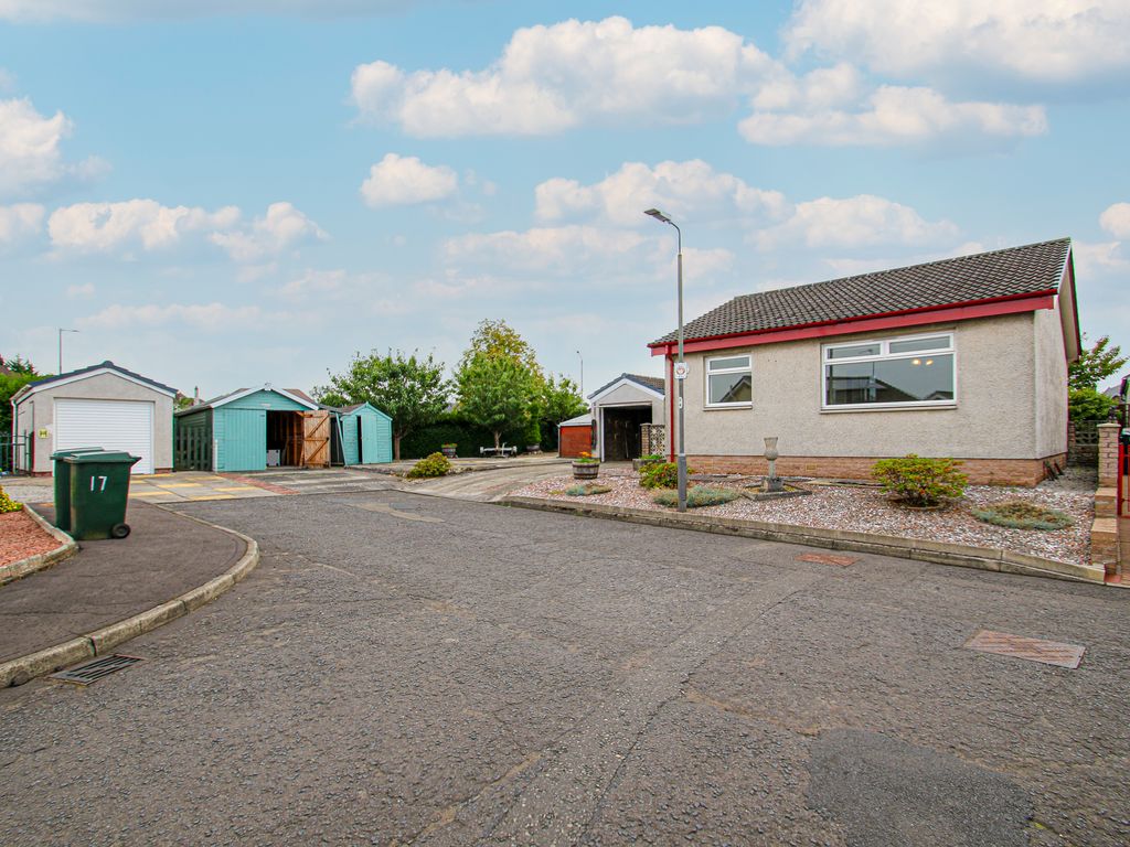 1 bed bungalow for sale in 17 Wallace View, Kilmarnock, Ayrshire KA1, £120,000