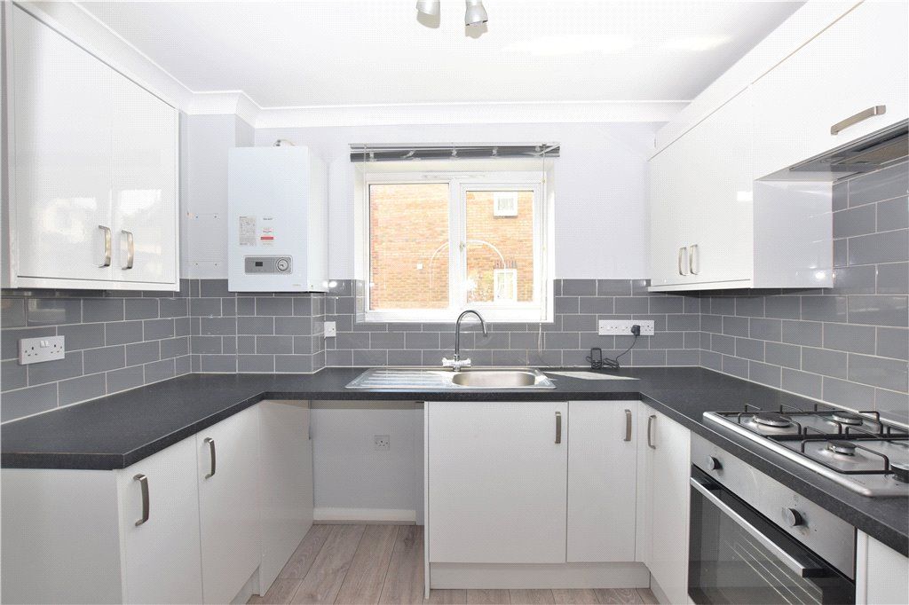 3 bed terraced house for sale in The Sidings, Cowes, Isle Of Wight PO31, £225,000