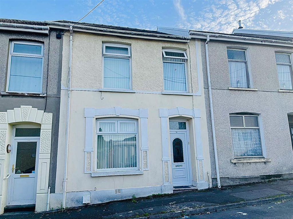 3 bed terraced house for sale in Charles Street, Llanelli SA15, £70,000