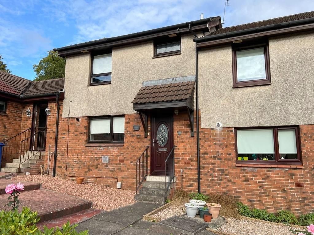 2 bed terraced house for sale in Anchor Drive, Paisley PA1, £120,000