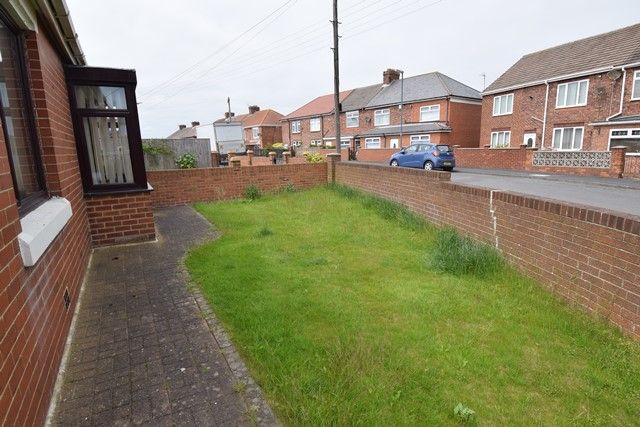 2 bed bungalow for sale in Paradise Crescent, Peterlee SR8, £124,950