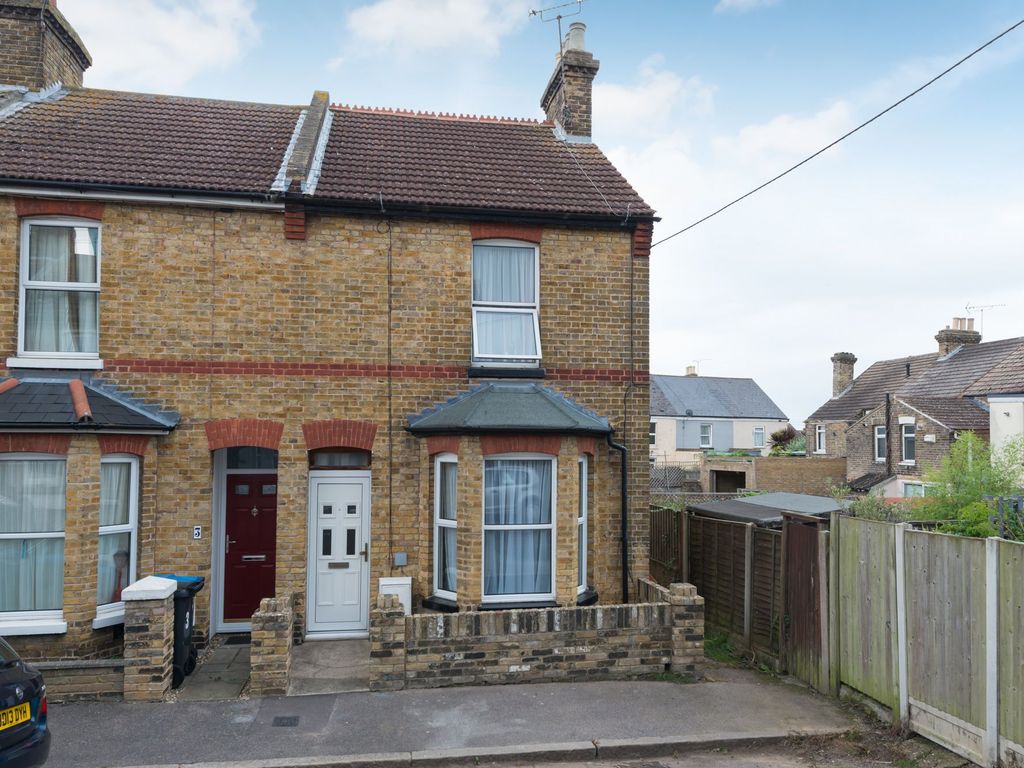 3 bed end terrace house for sale in Seafield Road, Ramsgate CT11, £275,000