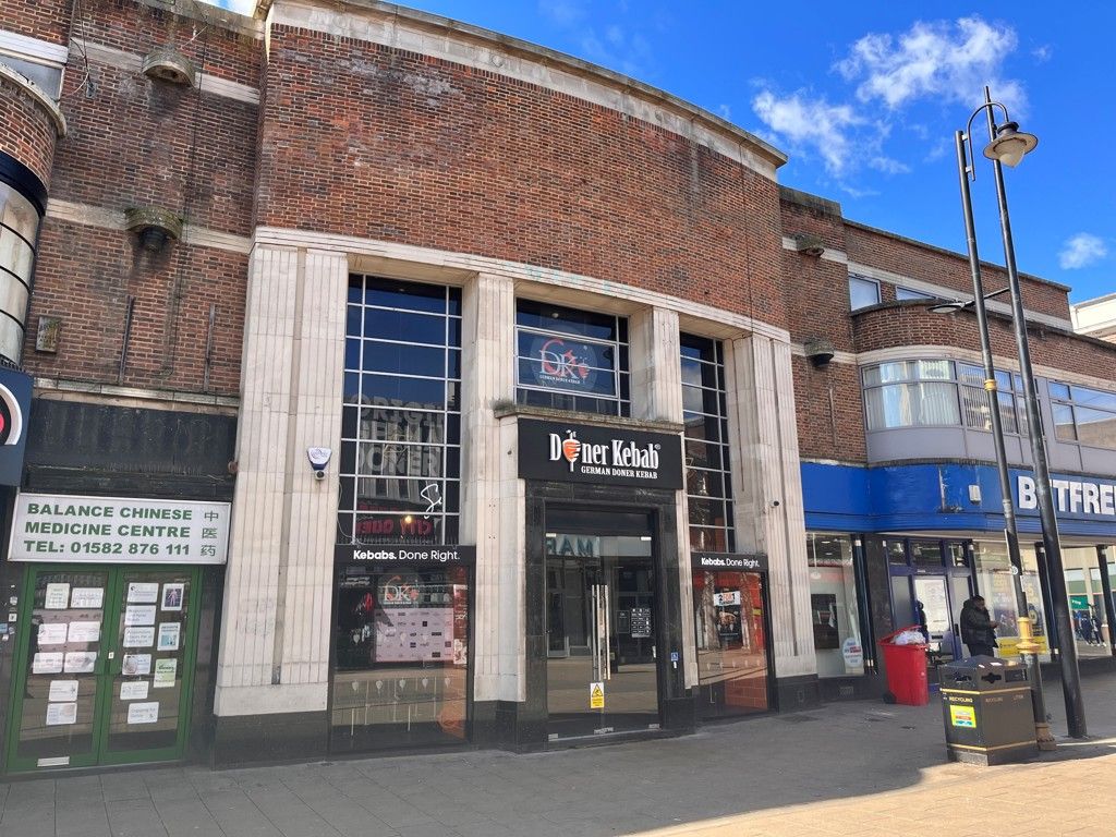 Commercial property for sale in 57-59 George Street, Luton, Bedfordshire LU1, £495,000