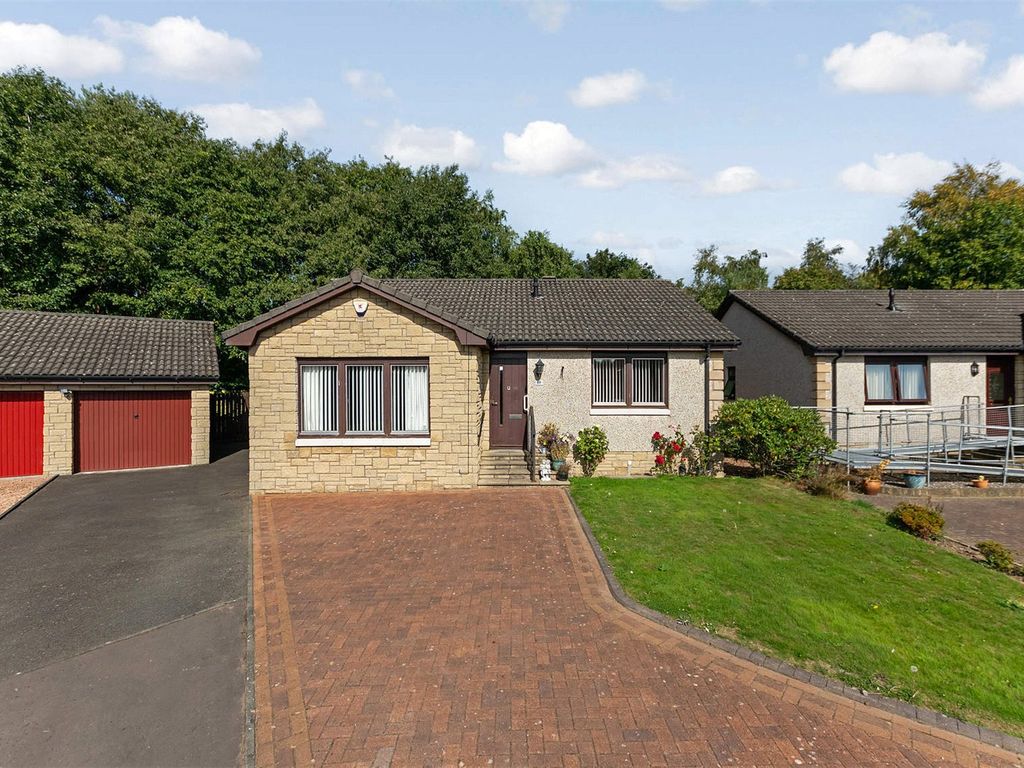 3 bed bungalow for sale in Ashbank Court, Glenrothes KY7, £215,000