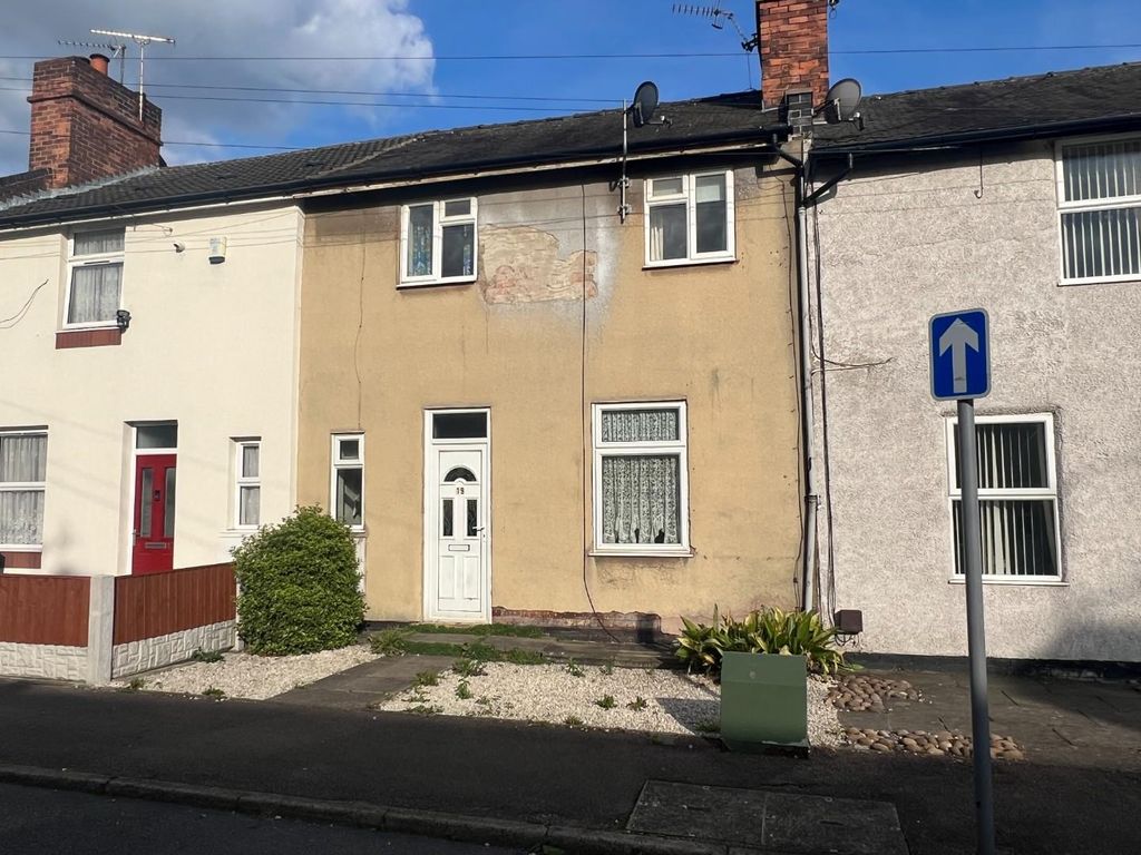 3 bed terraced house for sale in Belmont Drive, Staveley, Chesterfield S43, £100,000