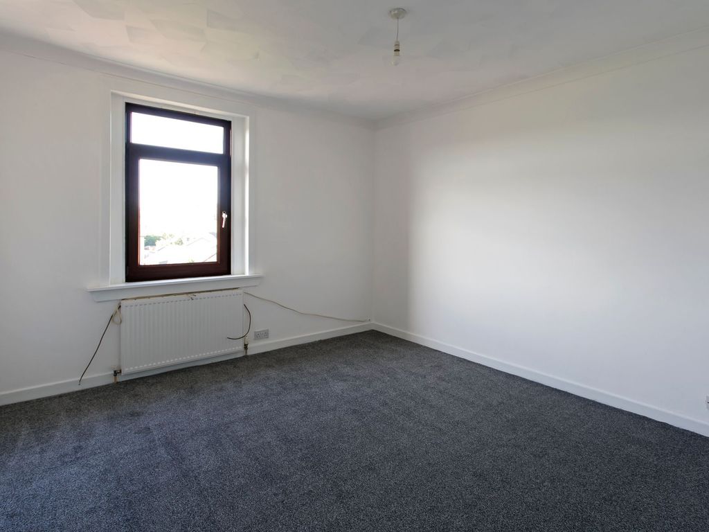 2 bed flat for sale in Dalblair Crescent, Coylton KA6, £74,995