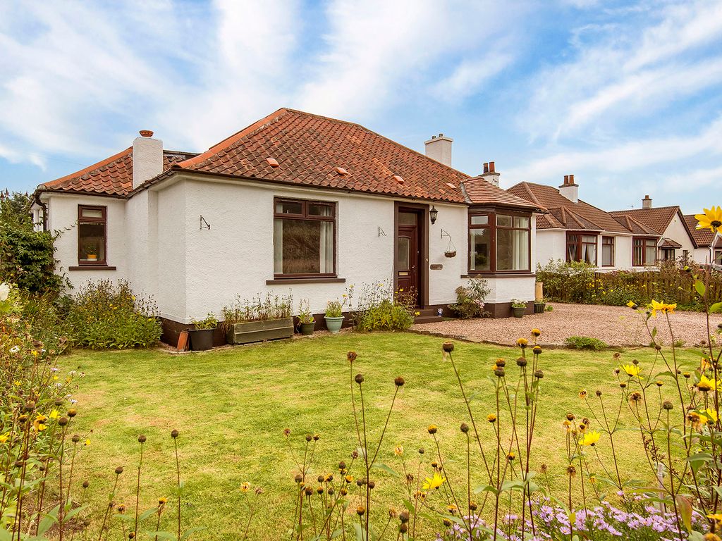 5 bed bungalow for sale in Shangri-La, Main Street, St. Michaels KY16, £325,000