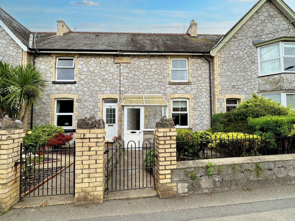 3 bed terraced house for sale in Gestridge Road, Kingsteignton, Newton Abbot TQ12, £245,000