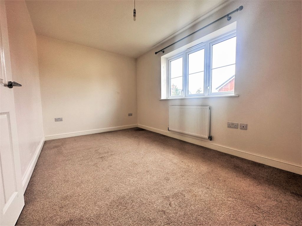 2 bed end terrace house for sale in Millway Furlong, Haddenham, Aylesbury HP17, £170,000