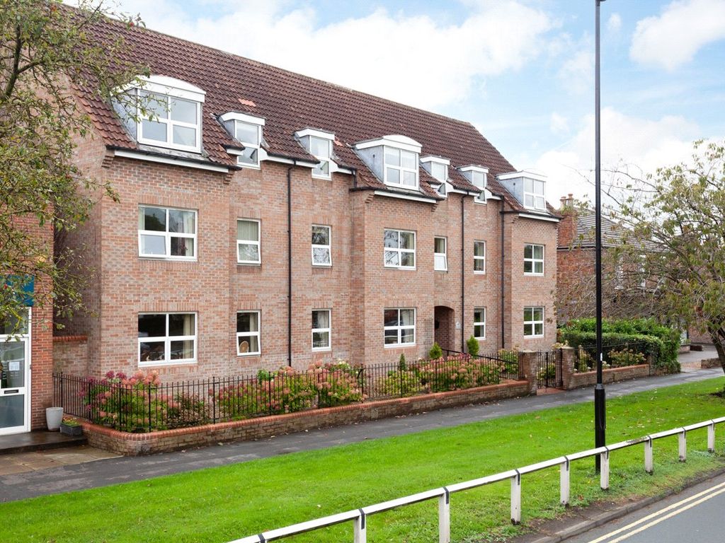 1 bed flat for sale in The Village, Haxby, York, North Yorkshire YO32, £100,000