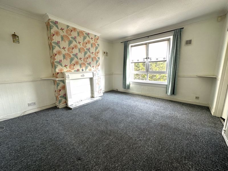 2 bed flat for sale in Thane Road, Knightswood, Glasgow G13, £105,000
