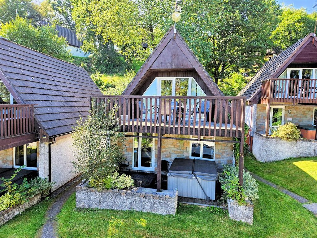 3 bed cottage for sale in Honicombe Park, Callington PL17, £110,000