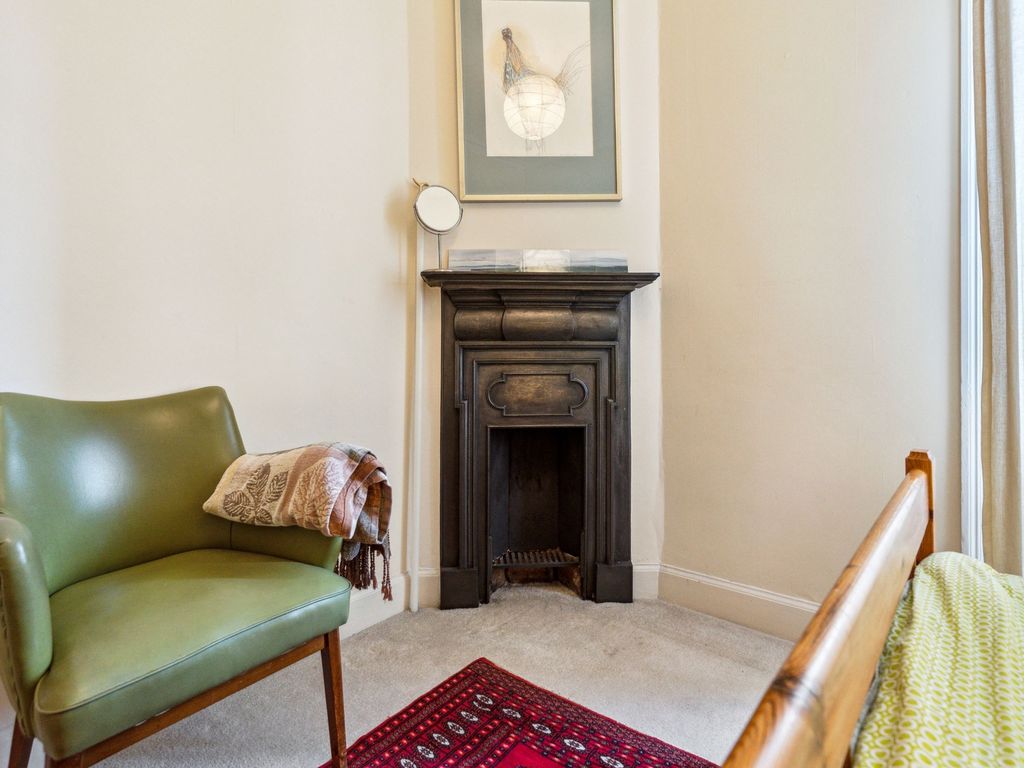 2 bed flat for sale in West Savile Terrace, Blackford, Edinburgh EH9, £300,000