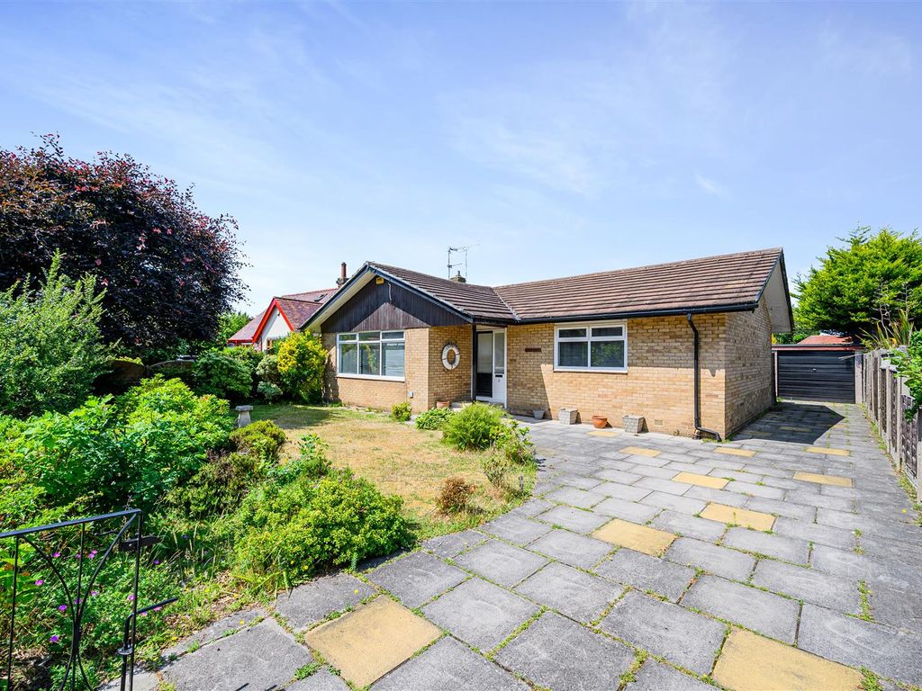 2 bed detached bungalow for sale in Mounthouse Road, Formby, Liverpool L37, £315,000