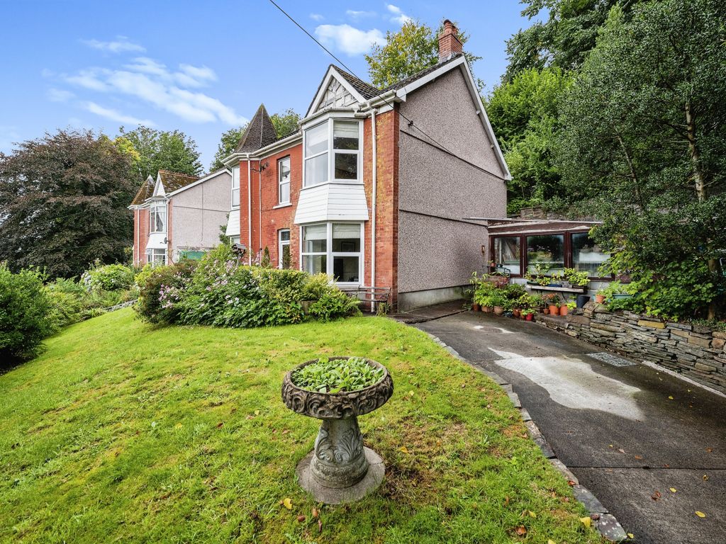 3 bed detached house for sale in Church Road, Godrergraig, Neath Port Talbot SA9, £320,000