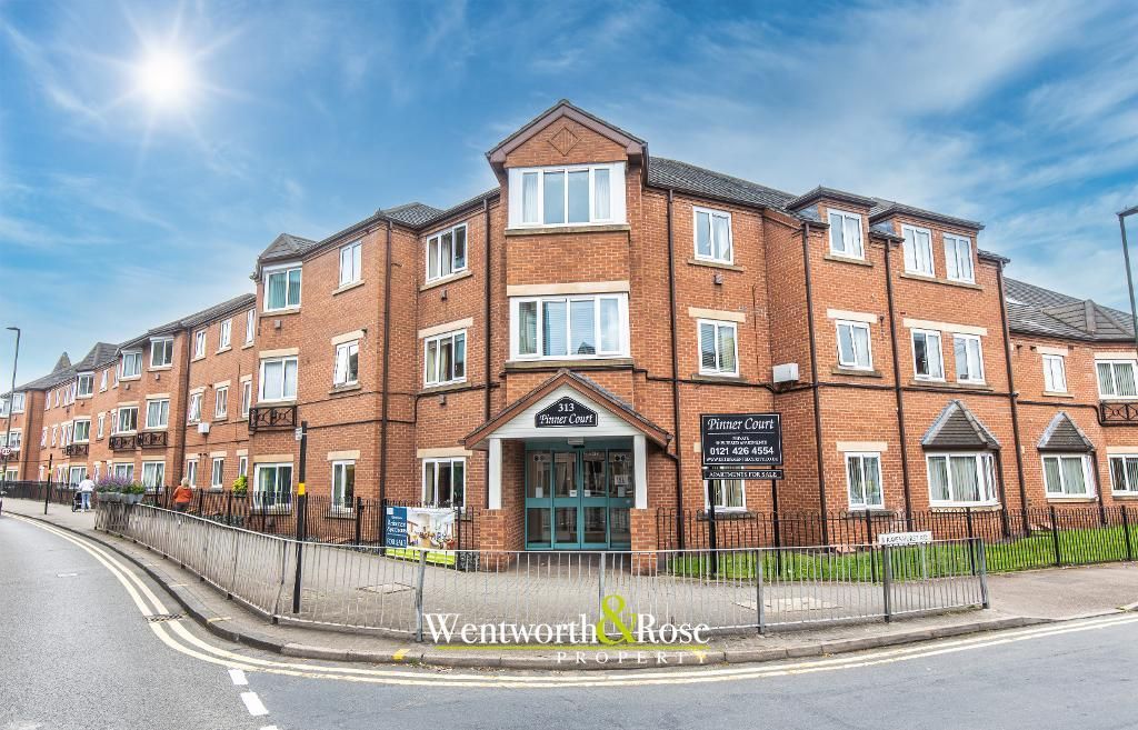 2 bed flat for sale in Ravenhurst Road, Harborne, Birmingham B17, £160,000