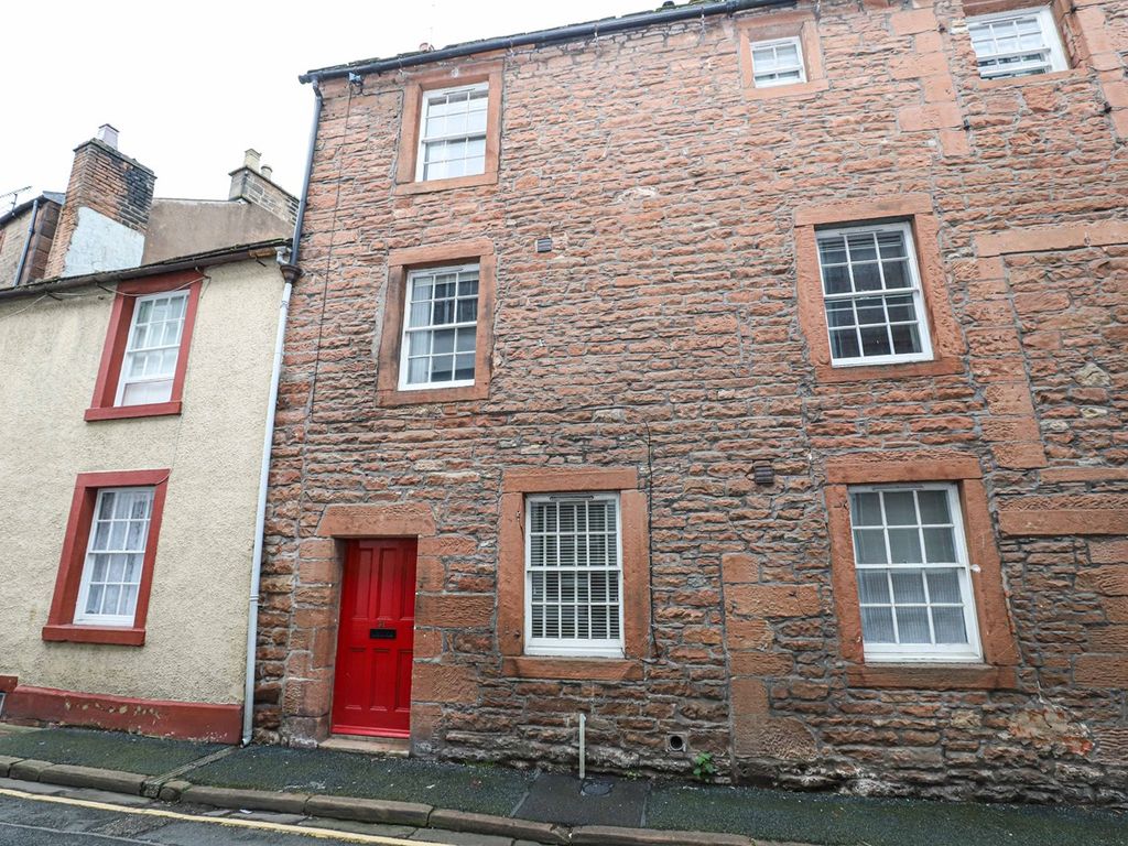 2 bed terraced house for sale in Albert Street, Penrith CA11, £150,000
