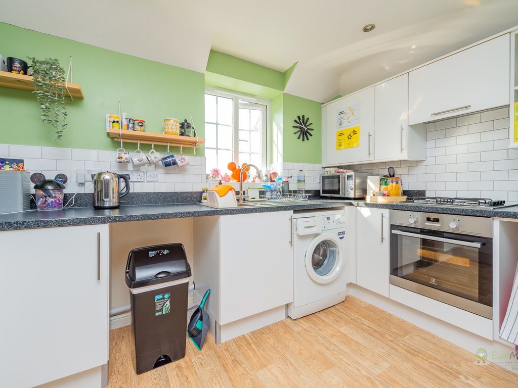 2 bed flat for sale in 68 Yew Tree Close, Spring Gardens, Shrewsbury SY1, £135,000