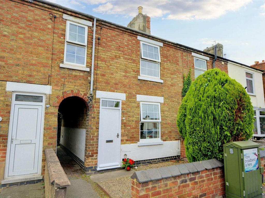 3 bed terraced house for sale in Victoria Avenue, Borrowash, Derby DE72, £180,000