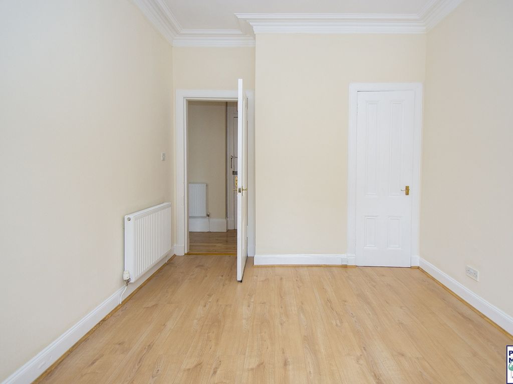 2 bed flat for sale in Mclelland Drive, Kilmarnock KA1, £69,995
