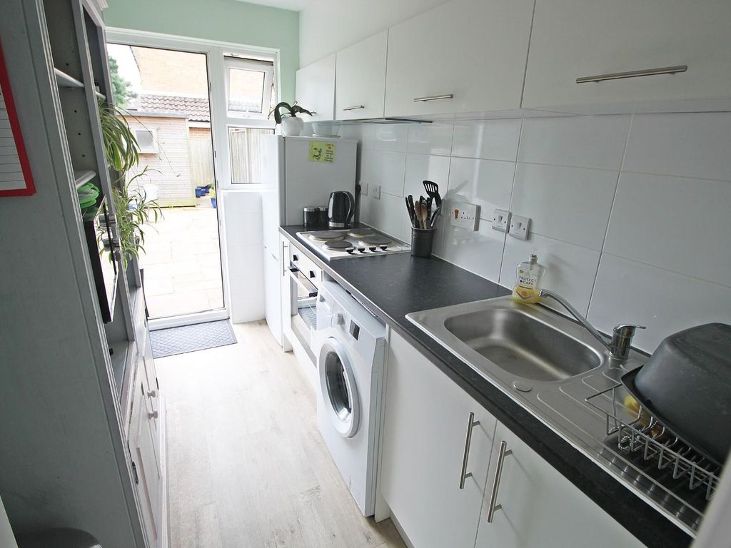 1 bed maisonette for sale in Duddon Close, West End, Southampton SO18, £160,000