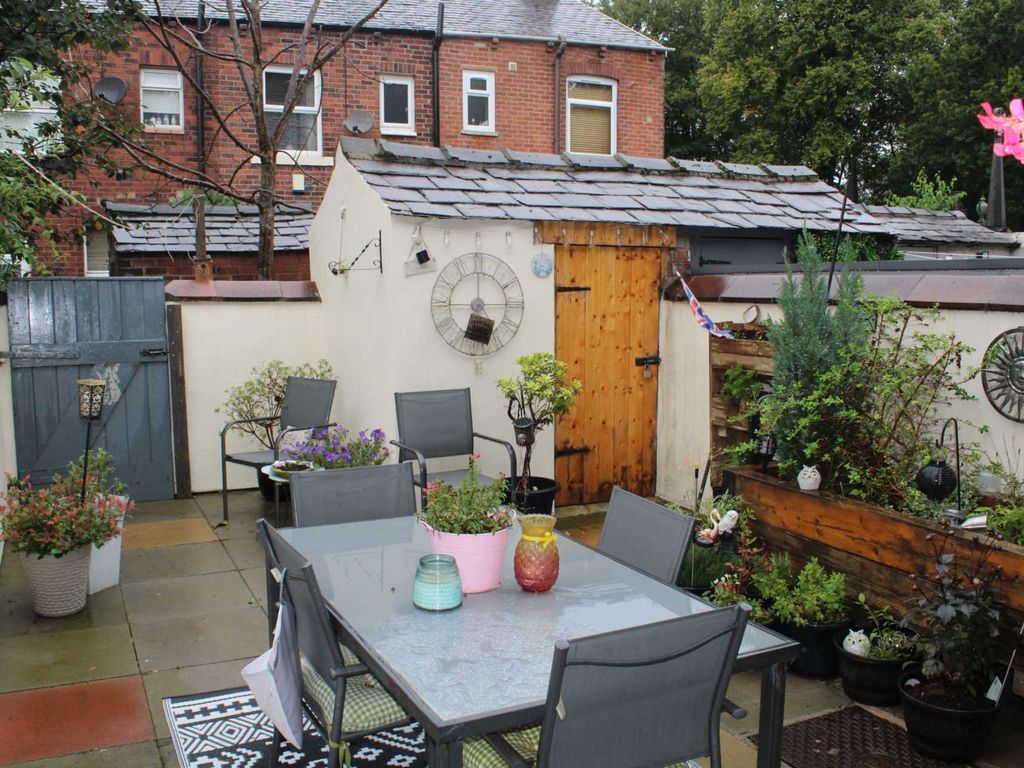 2 bed terraced house for sale in Fern Street, Chadderton OL9, £160,000