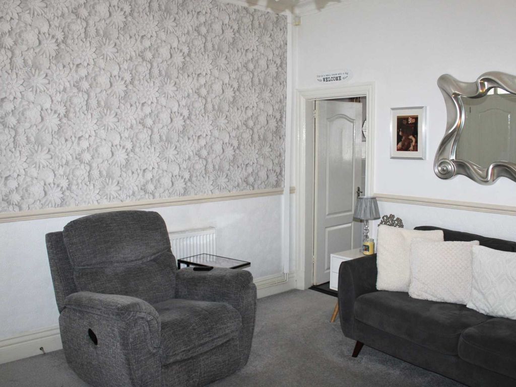 2 bed terraced house for sale in Fern Street, Chadderton OL9, £160,000