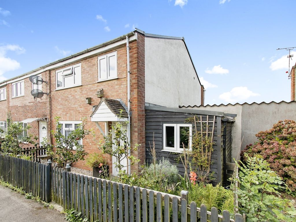 3 bed semi-detached house for sale in Ten Acres, Shaftesbury SP7, £250,000
